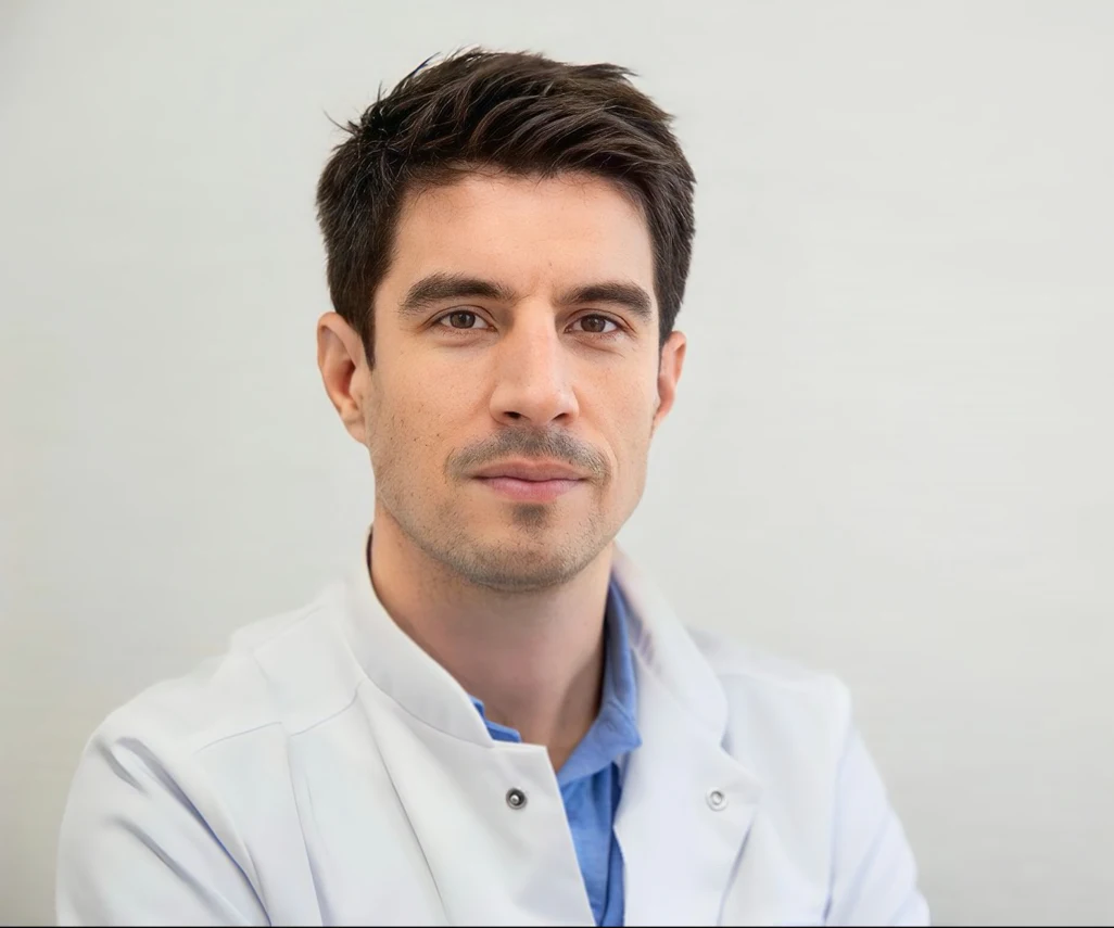 Dr Geoffrey Ginot chirurgien de l'épaule